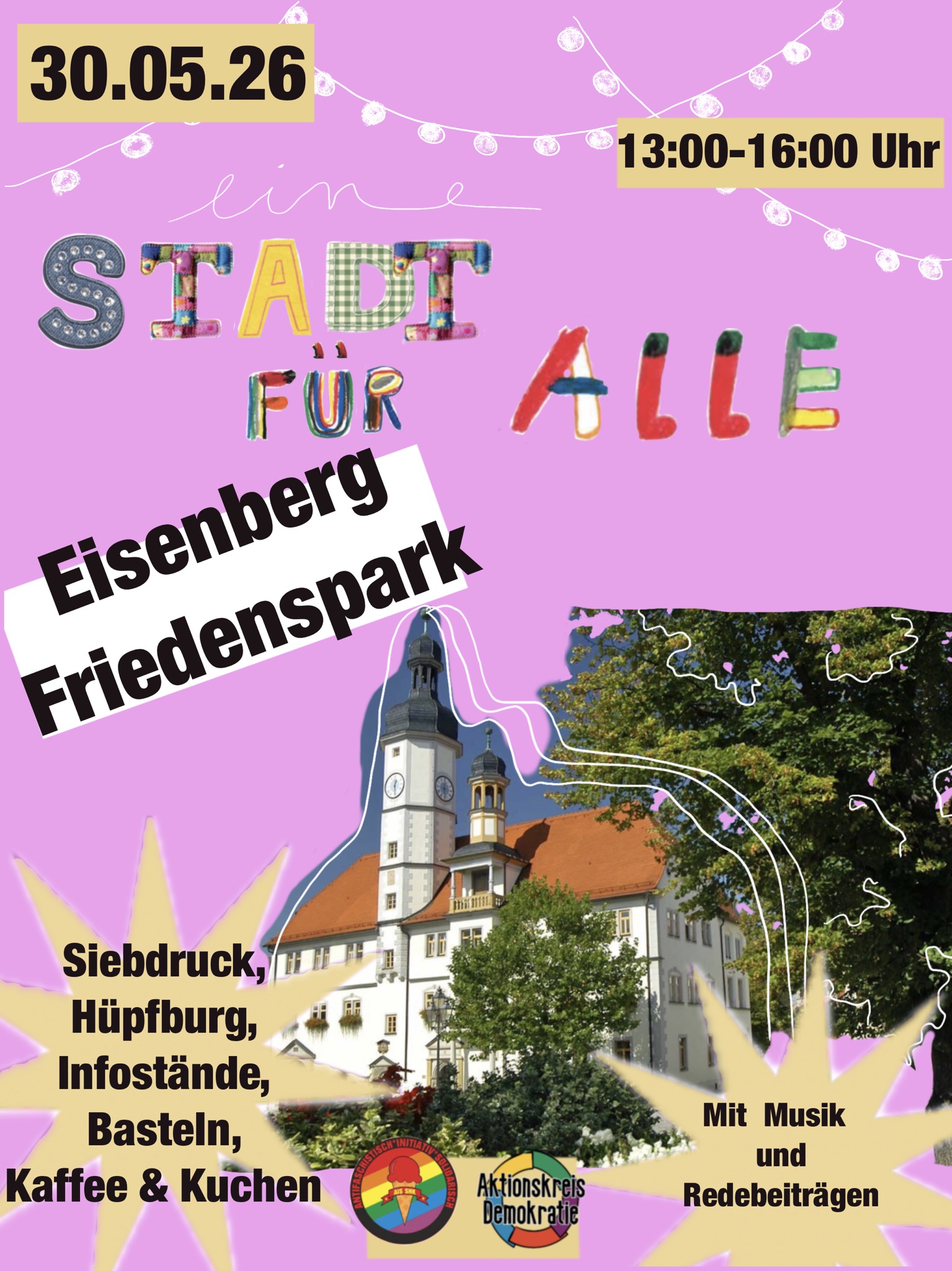 Ein Beitragsbild mit Informationen. Das Foto vom Eisenberger Rathaus. Dazu die Logos von AuS in Regenbogenfarben und das Logo von Aktionskreis Demokratie